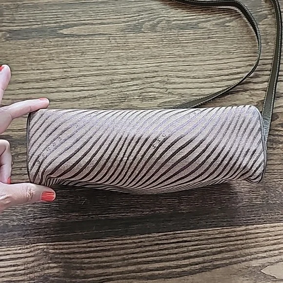 LAST DAY! Mark Cross 1845 Vintage Canvas and Leather Zebra Stripe Bag - Picture 4 of 14